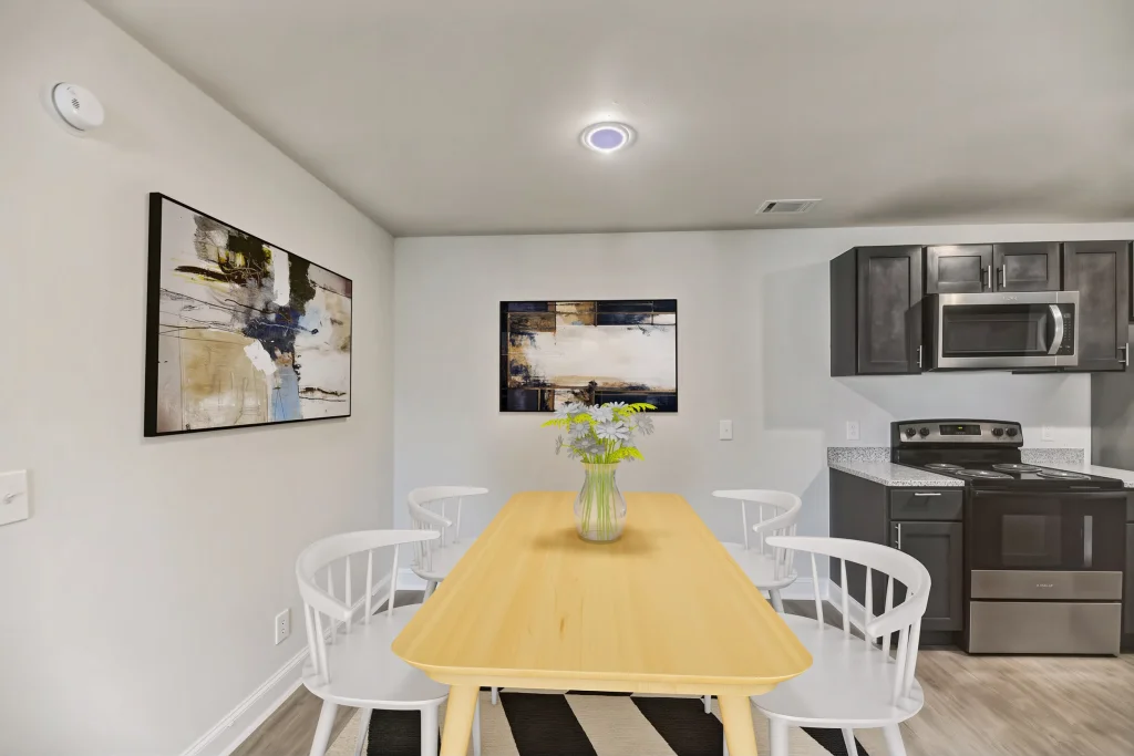 king george apartments savannah ga dining