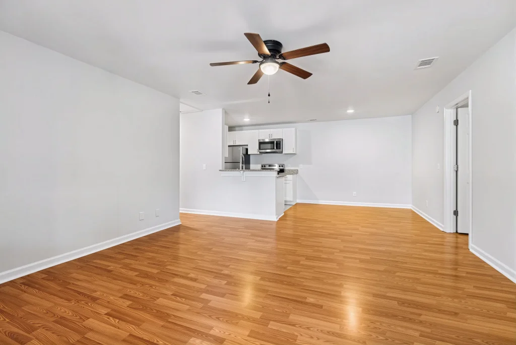 king george apartments savannah ga interior empty