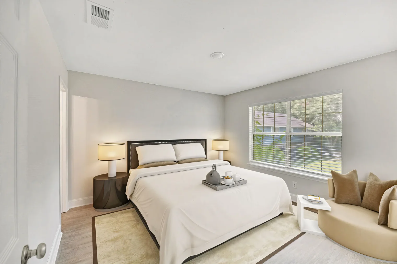 savannah 6 apartments bedroom 4