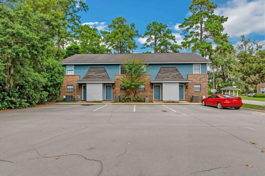 savannah 6 royal dutch villas townhomes parking